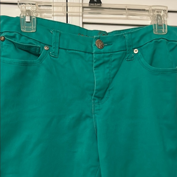 Capri pants 👖 - Picture 2 of 4